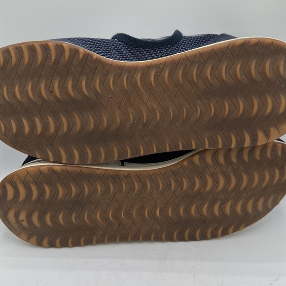 Adidas men’s blue and white running shoes, size 9.5 - Picture 7 of 7